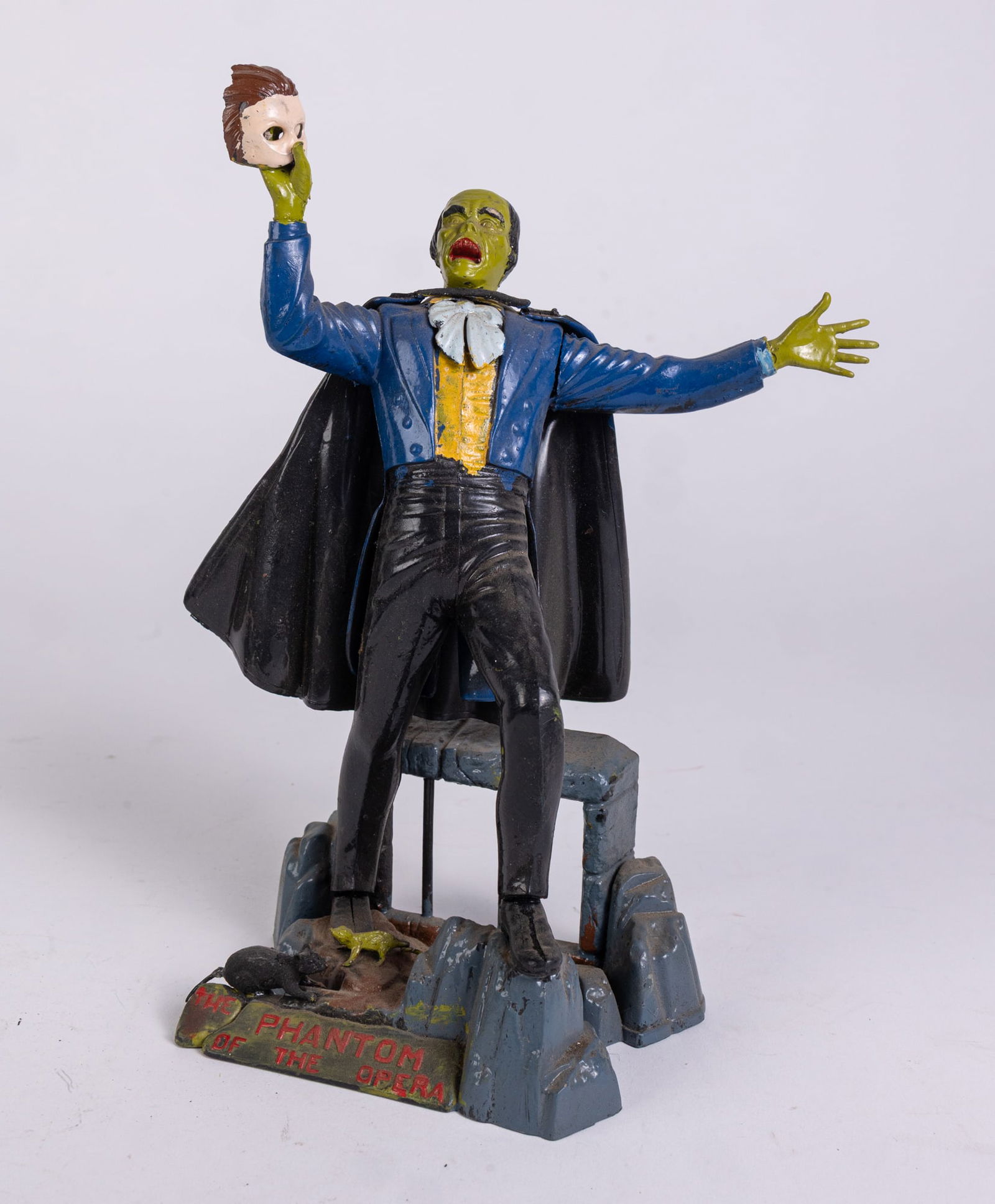 1963 Aurora Phantom of the Opera Model Kit Figurine (1 of 7)