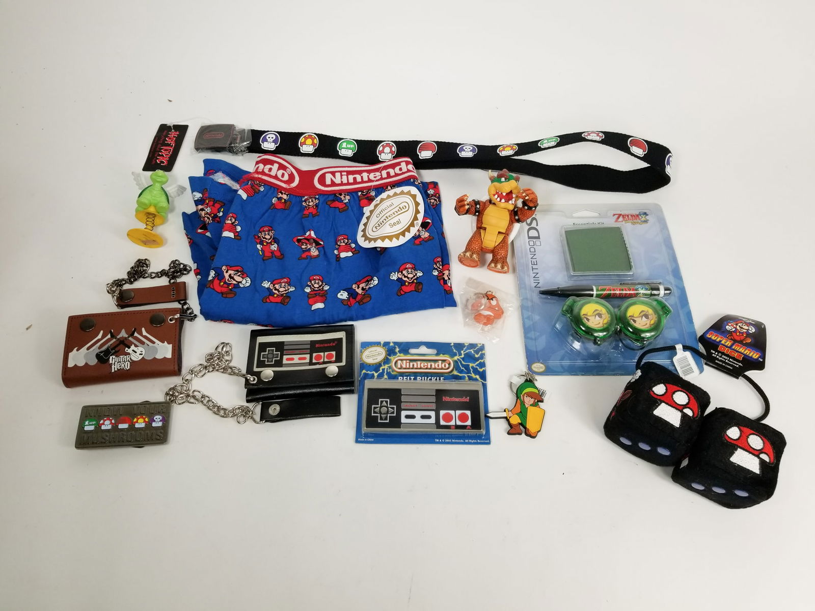 Vintage Nintendo Memorabilia Assortment (1 of 9)