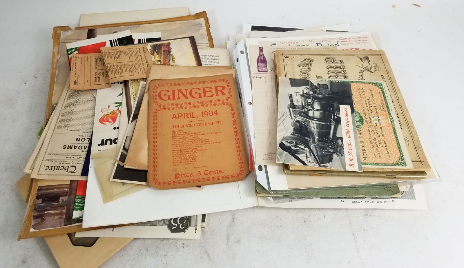 Lot of Assorted Vintage and Antique Ephemera (1 of 7)