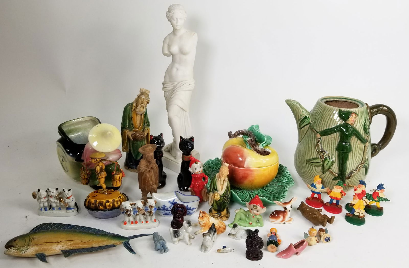 Decorative Porcelain & Miniatures Assortment (1 of 10)