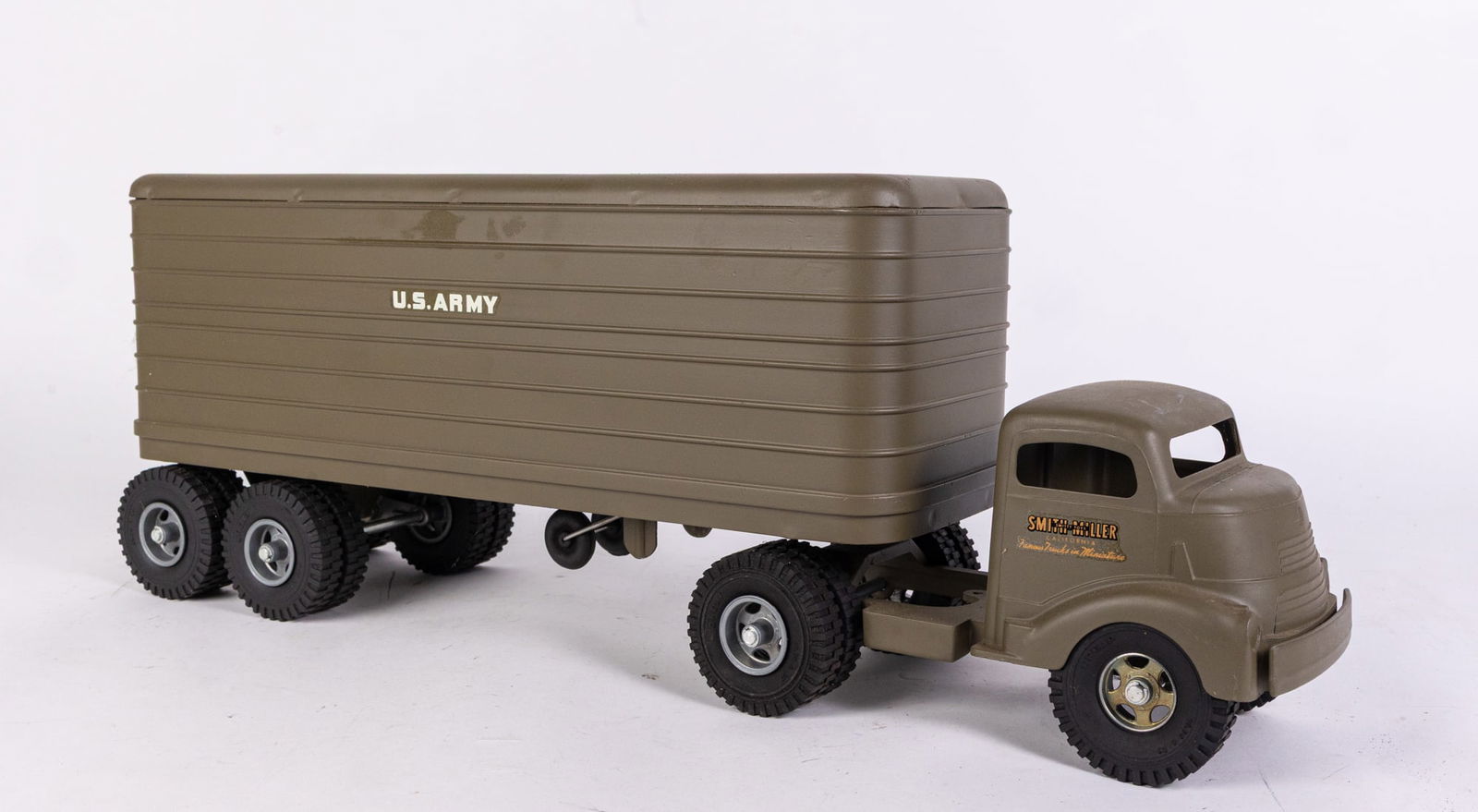 Vtg Marx Lumar U.s. Army Truck & Spotlight Set