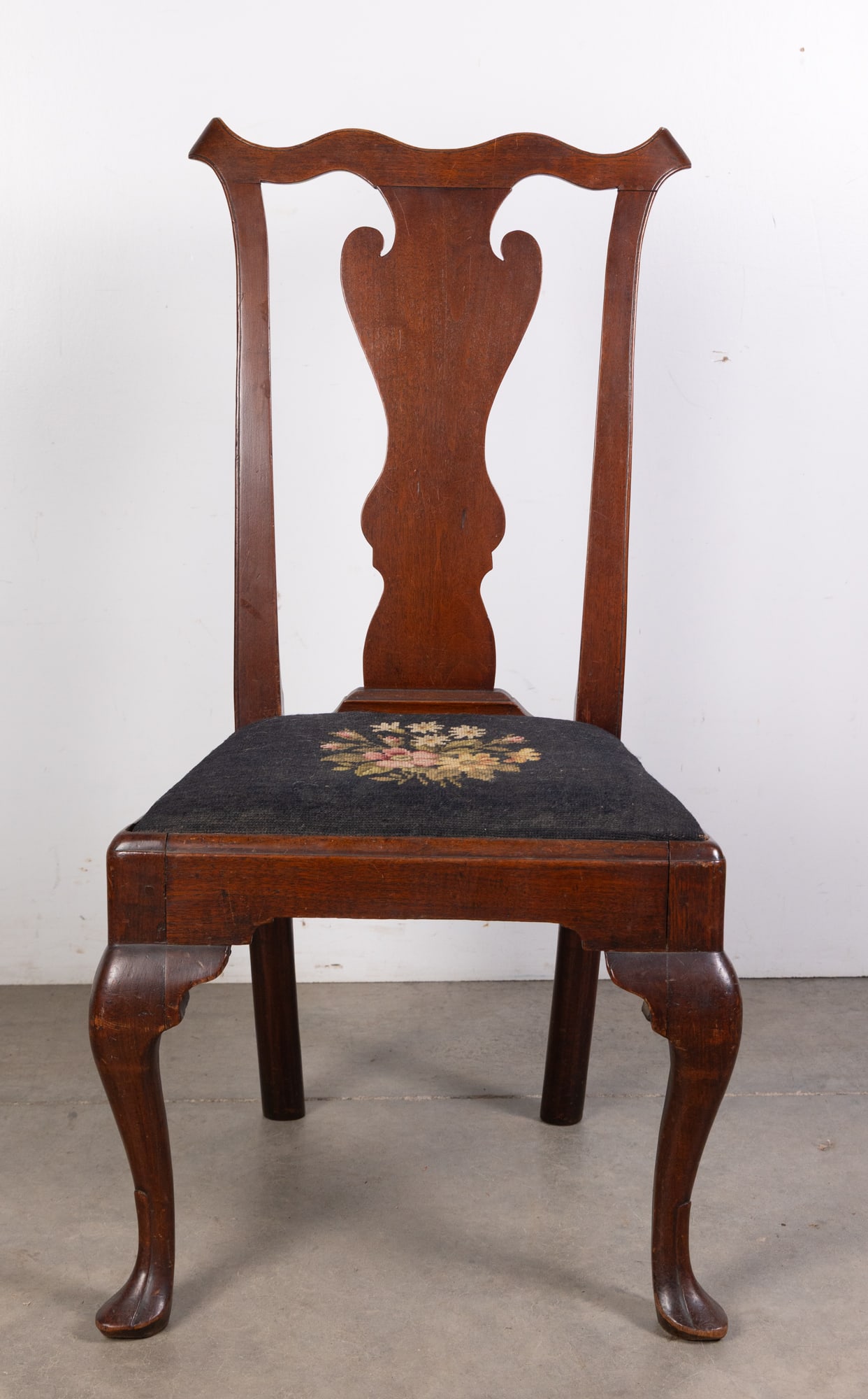 Queen Anne Side Chair (1 of 5)