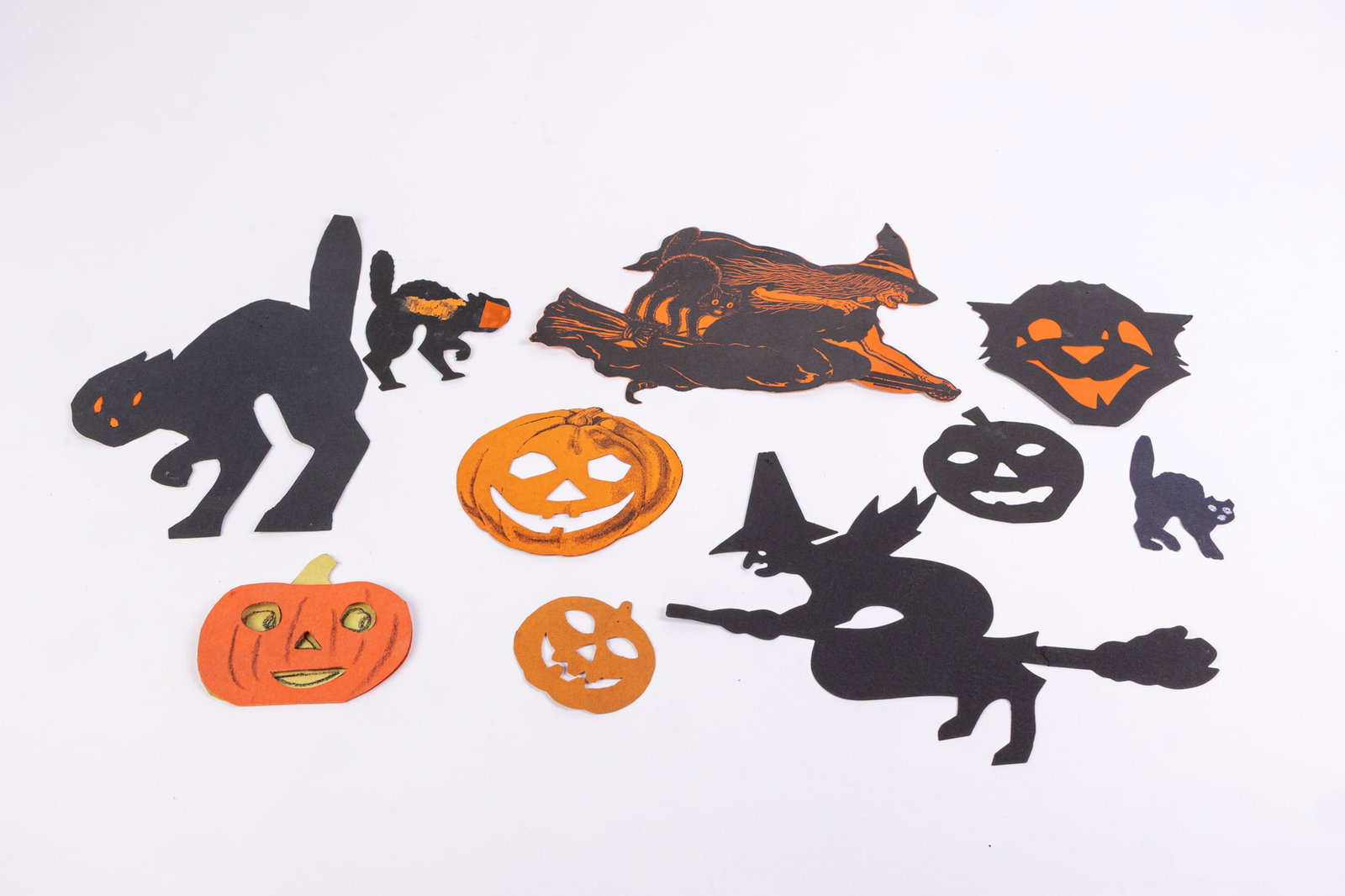 Lot of Antique Halloween Ephemera (1 of 9)