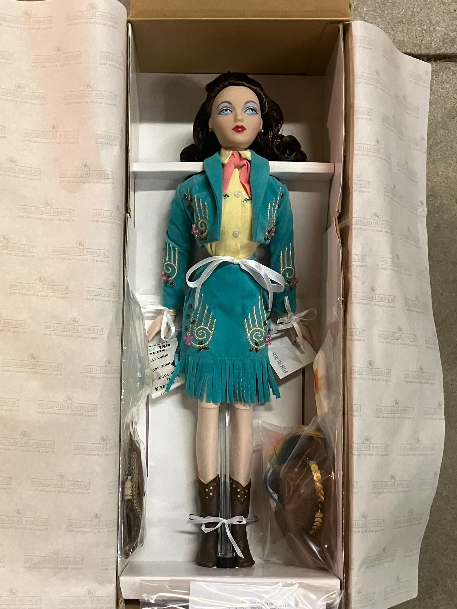 Ashton Drake Gene in "Shooting Star" Doll in original box: Ashton Drake Gene in "Shooting Star" Doll in original box Literature Brooks Auction is not responsible for outbids. Questions? Call the office at (856) 694-2960 or email us directly at info@brooks.auc