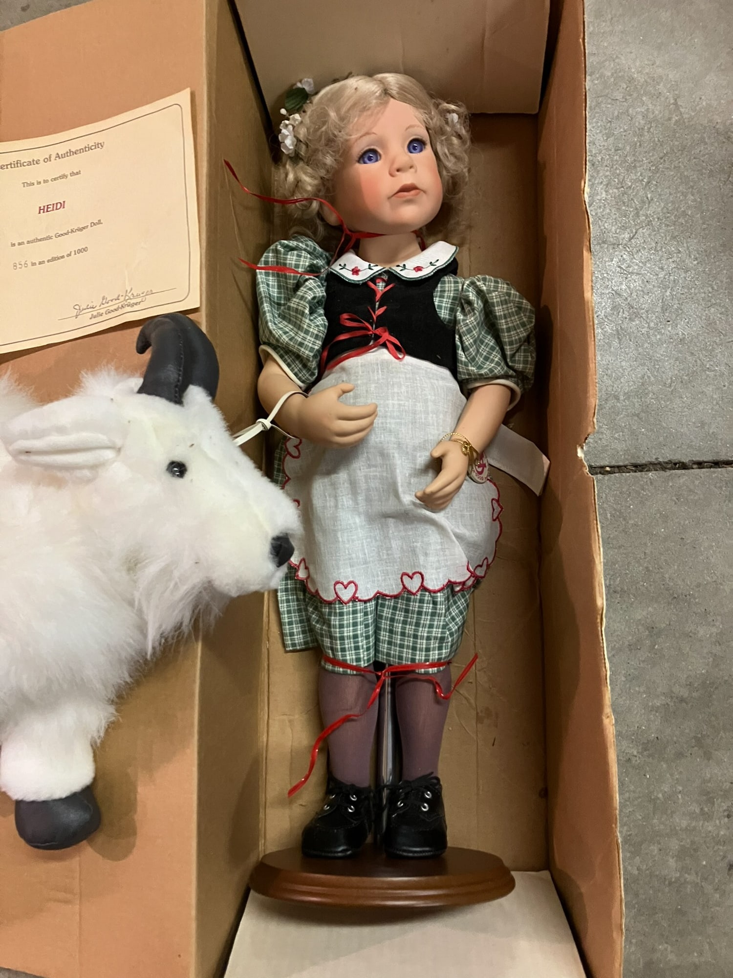 Good-Kruger "Heidi" Doll in original box (1 of 3)
