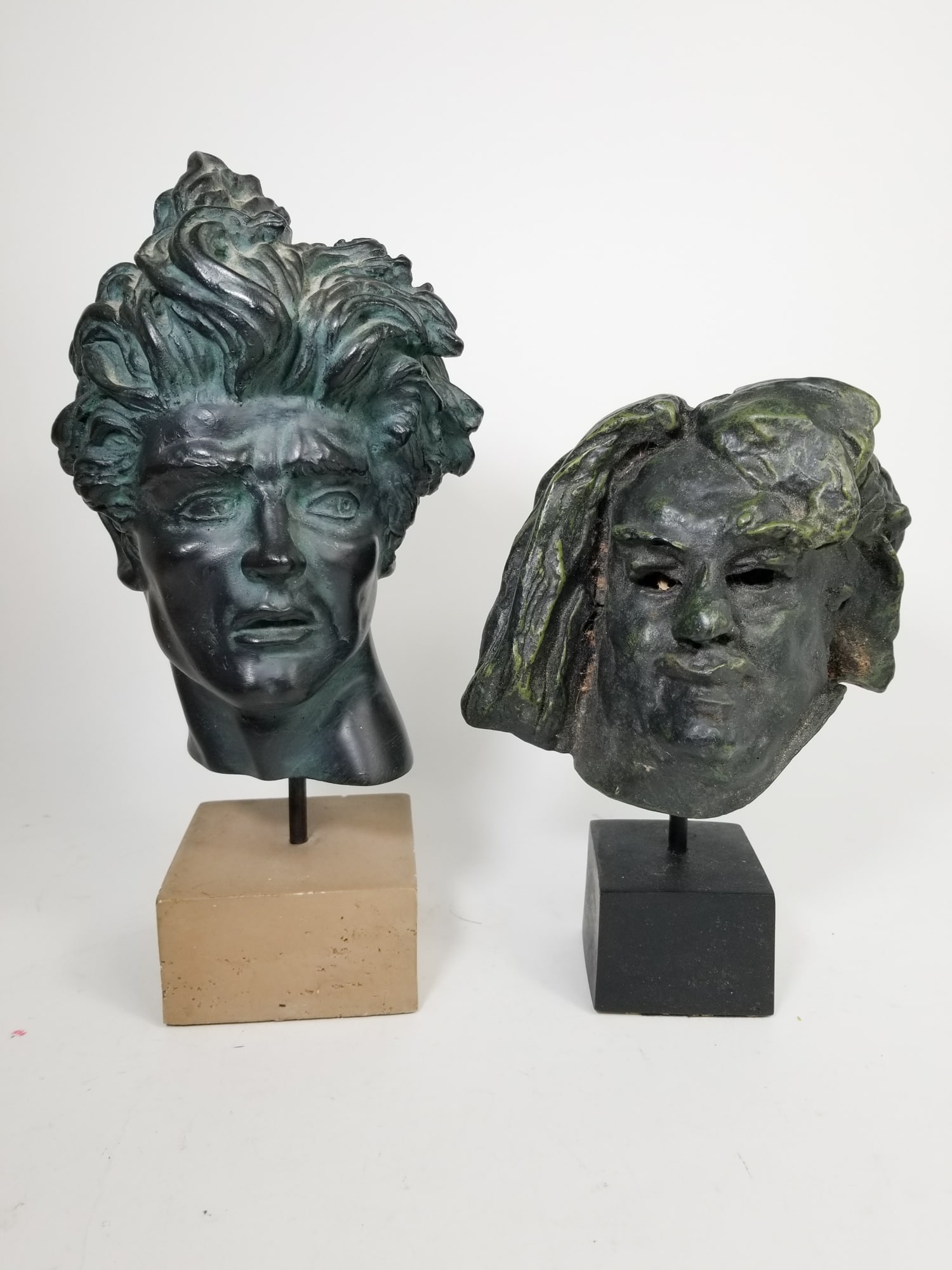 Two Decorative Bust Sculptures (1 of 8)