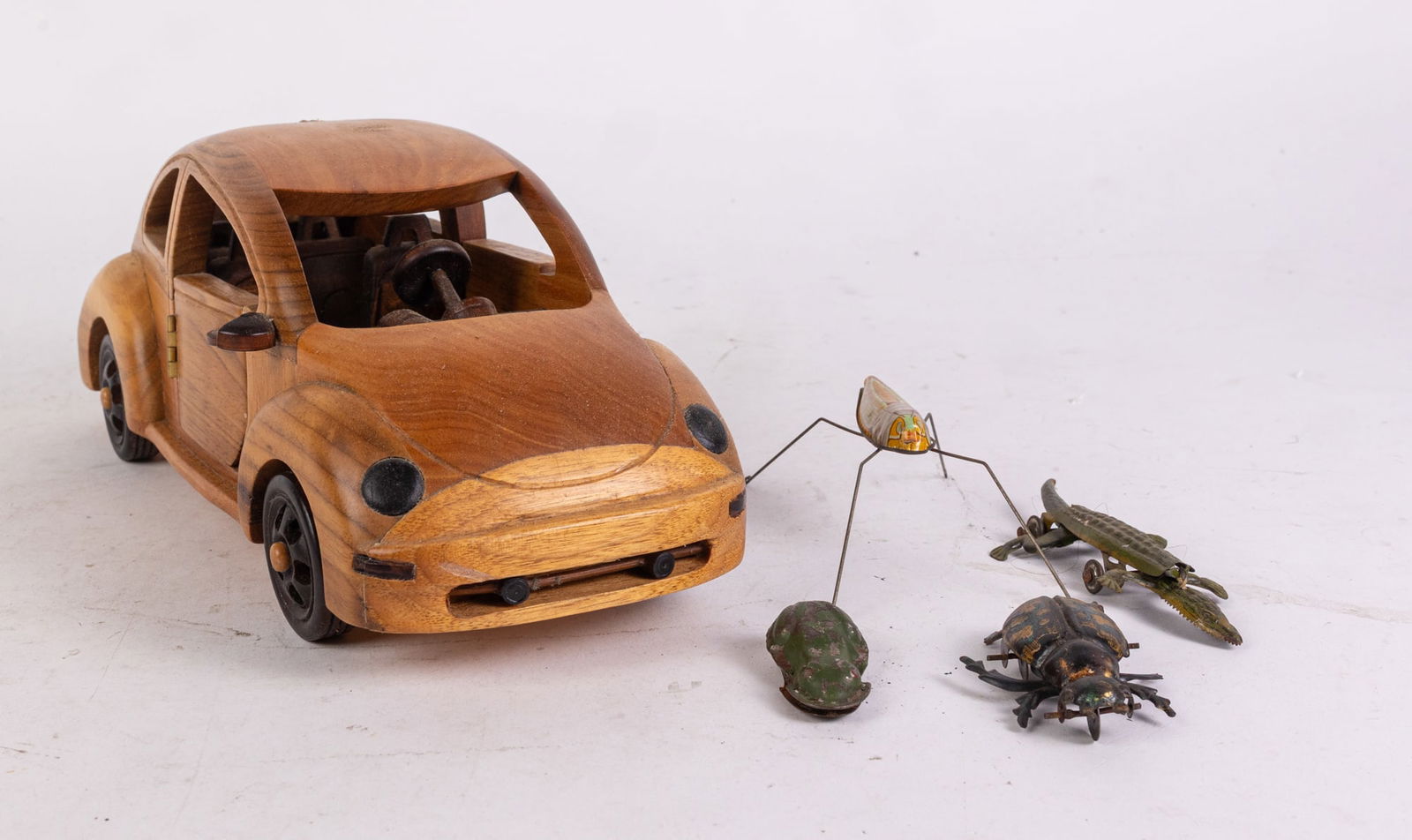 Early German Penny Toy Tin Litho Insect & Animal Toys ft Lehmann Beetle (1 of 10)