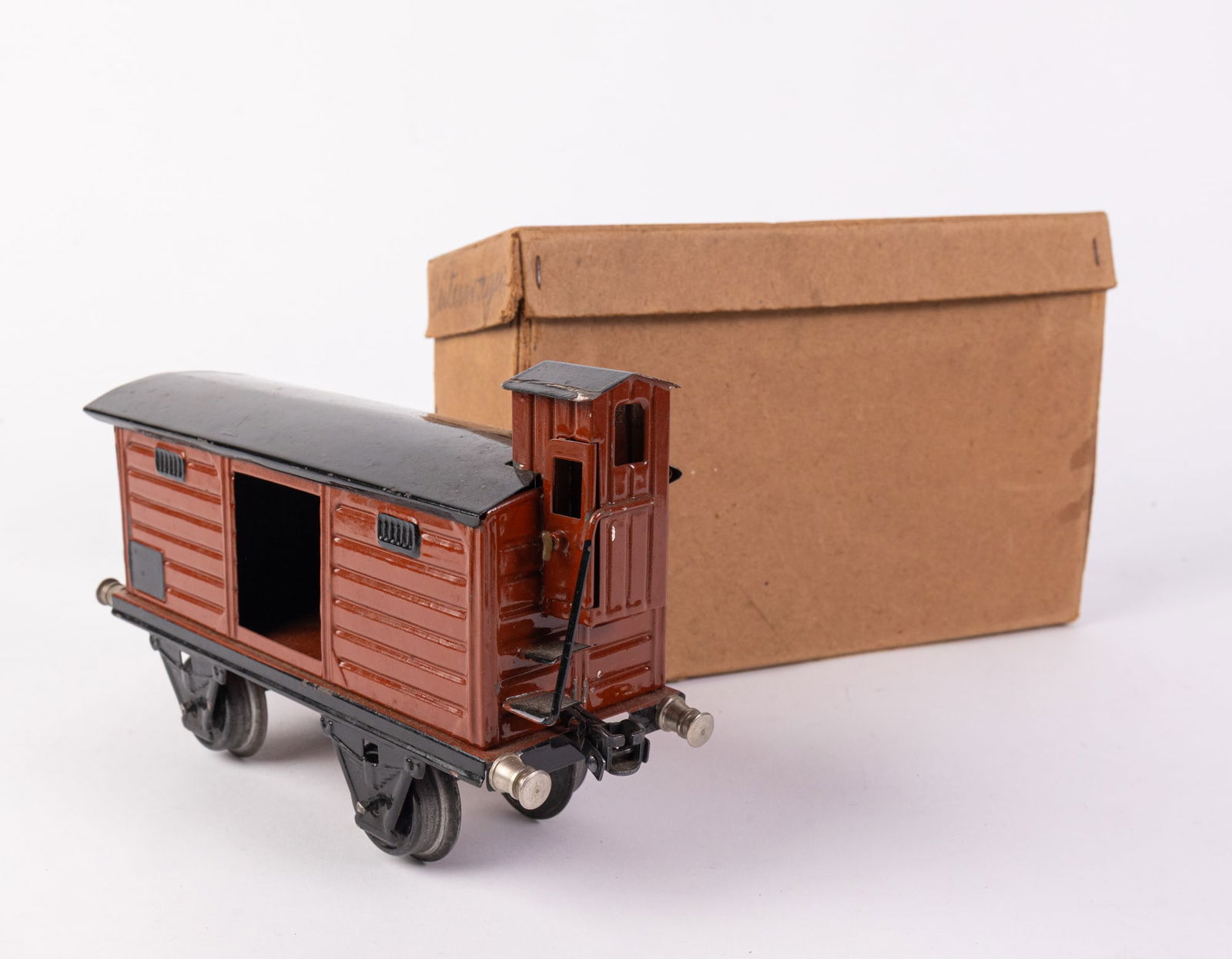 MARKLIN 1967/1 Boxcar Rare in Box: MARKLIN 1967/1 Boxcar Rare in Box Size 6" x 3" x 9" Literature Brooks Auction is not responsible for outbids. Questions? Call the office at (856) 694-2960 or email us directly at info@brooks.auction