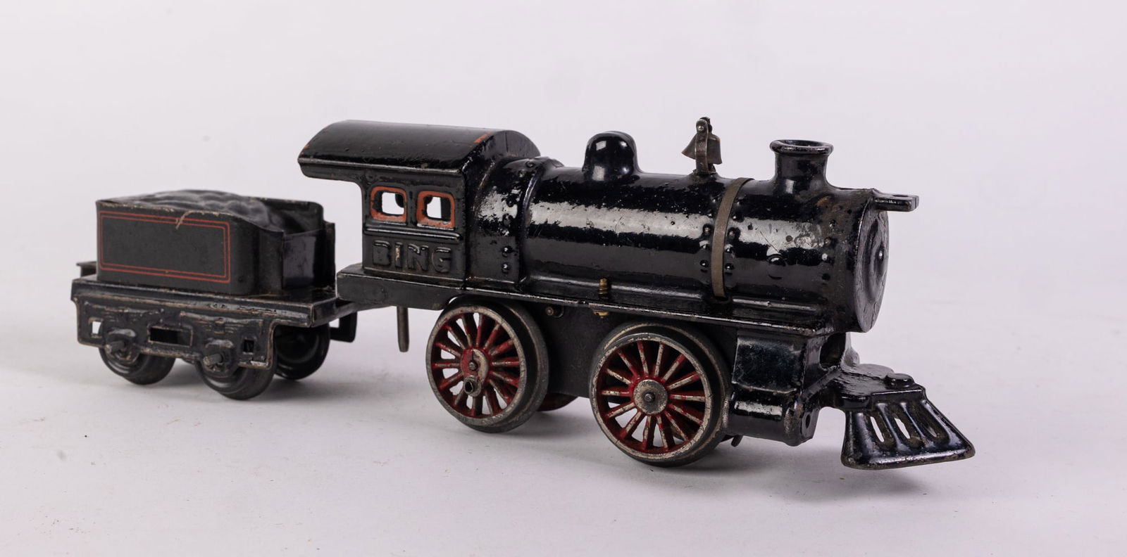 Pre-War Bing Locomotive Wind Up w/ Tender (1 of 5)