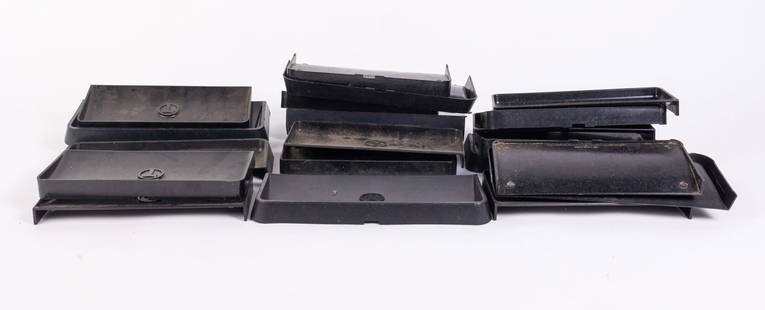 Large Assortment of Lionel O Gauge 160 Black Bins: Large Assortment of Lionel O Gauge 160 Black Bins Size 7" x 3" x 1" Literature  Brooks Auction is not responsible for outbids. Questions? Call the office at (856) 694-2960 or email us directly at inf