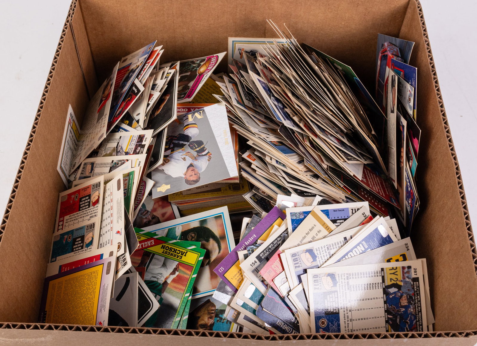 Assorted Collectible Sports Cards: Assorted Collectible Sports Cards Size 4" x 3" Literature Brooks Auction is not responsible for outbids. Questions? Call the office at (856) 694-2960 or email us directly at info@brooks.auction.