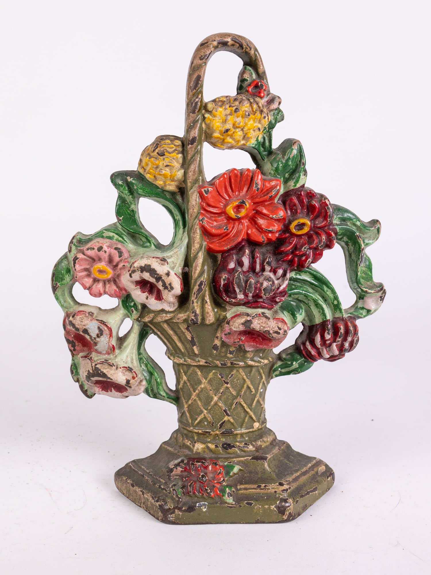 Hubley Cast Iron Dahlia doorstop: Hubley Cast Iron Dahlia doorstop Size 10" x 7" x 2" Literature Brooks Auction is not responsible for outbids. Questions? Call the office at (856) 694-2960 or email us directly at info@brooks.auction