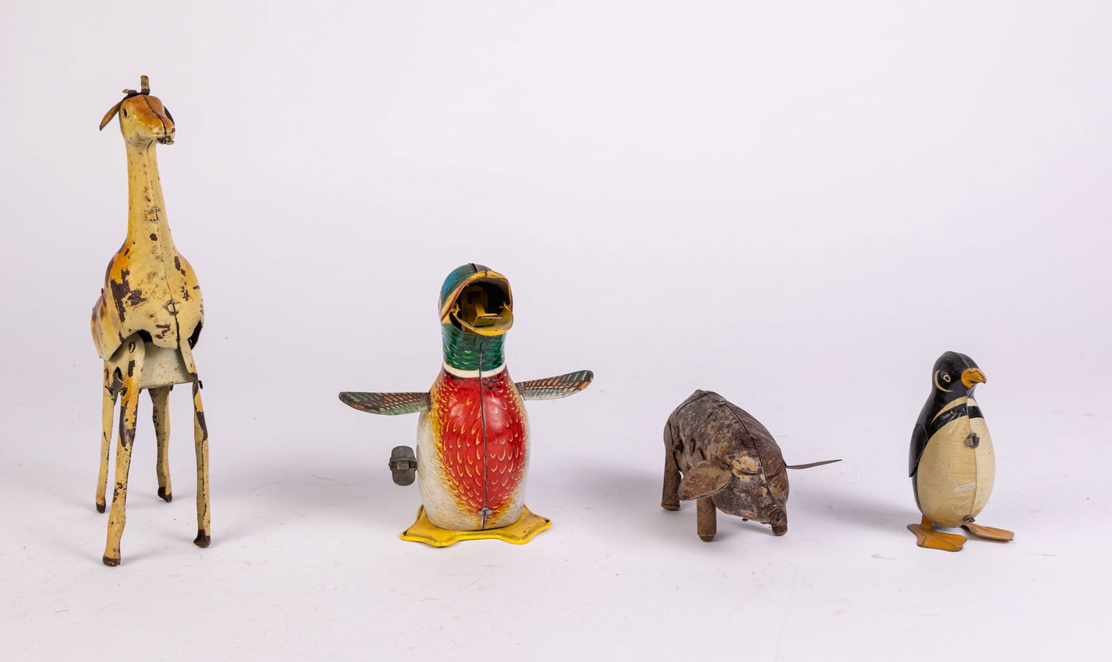 Four Vintage Tin Litho Wind Up Toys (1 of 3)