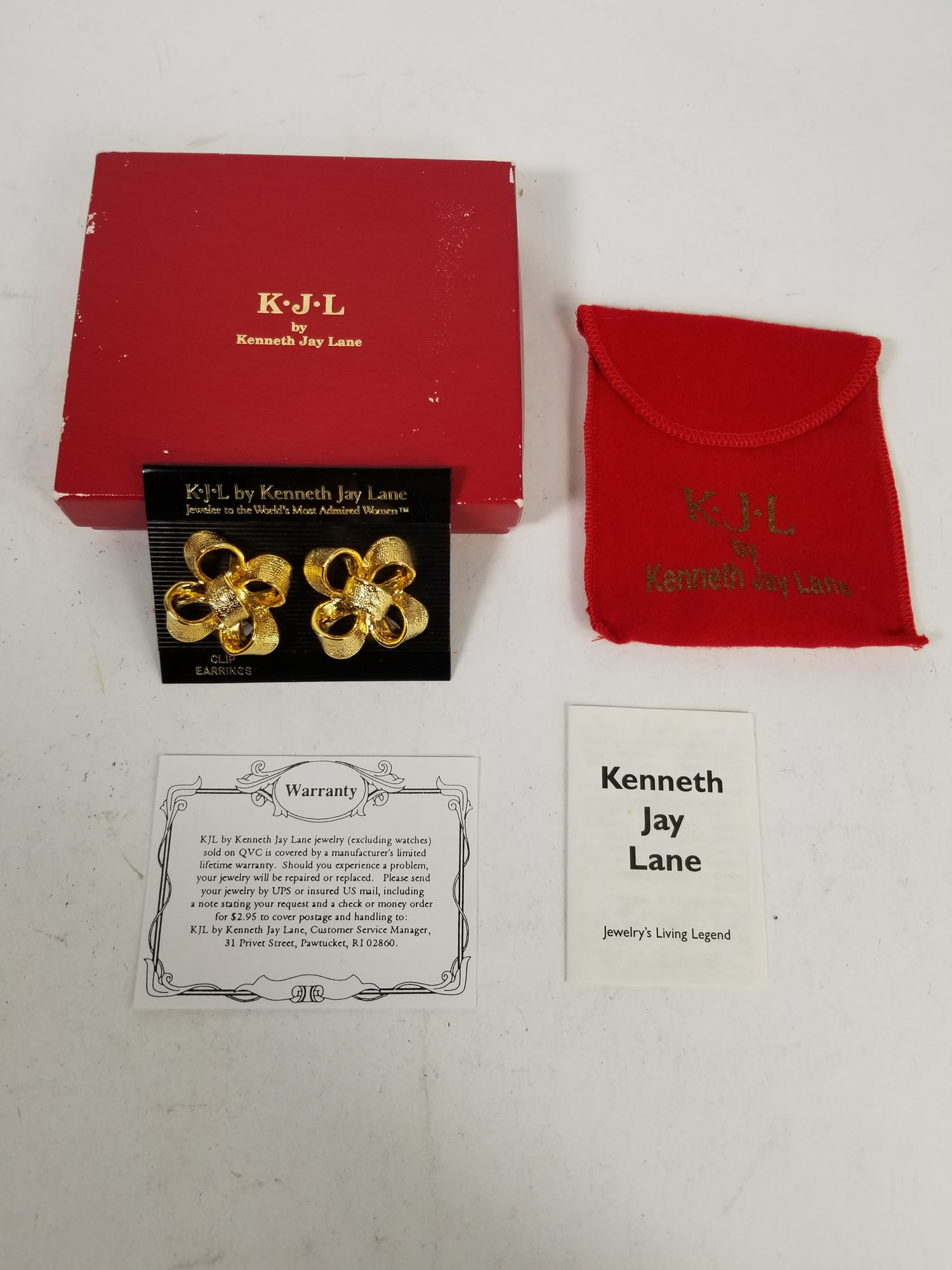 Kenneth Jay Lane Clip On Earrings in Original Box: Kenneth Jay Lane Clip On Earrings in Original Box Literature Brooks Auction is not responsible for outbids. Questions? Call the office at (856) 694-2960 or email us directly at info@brooks.auction. &#