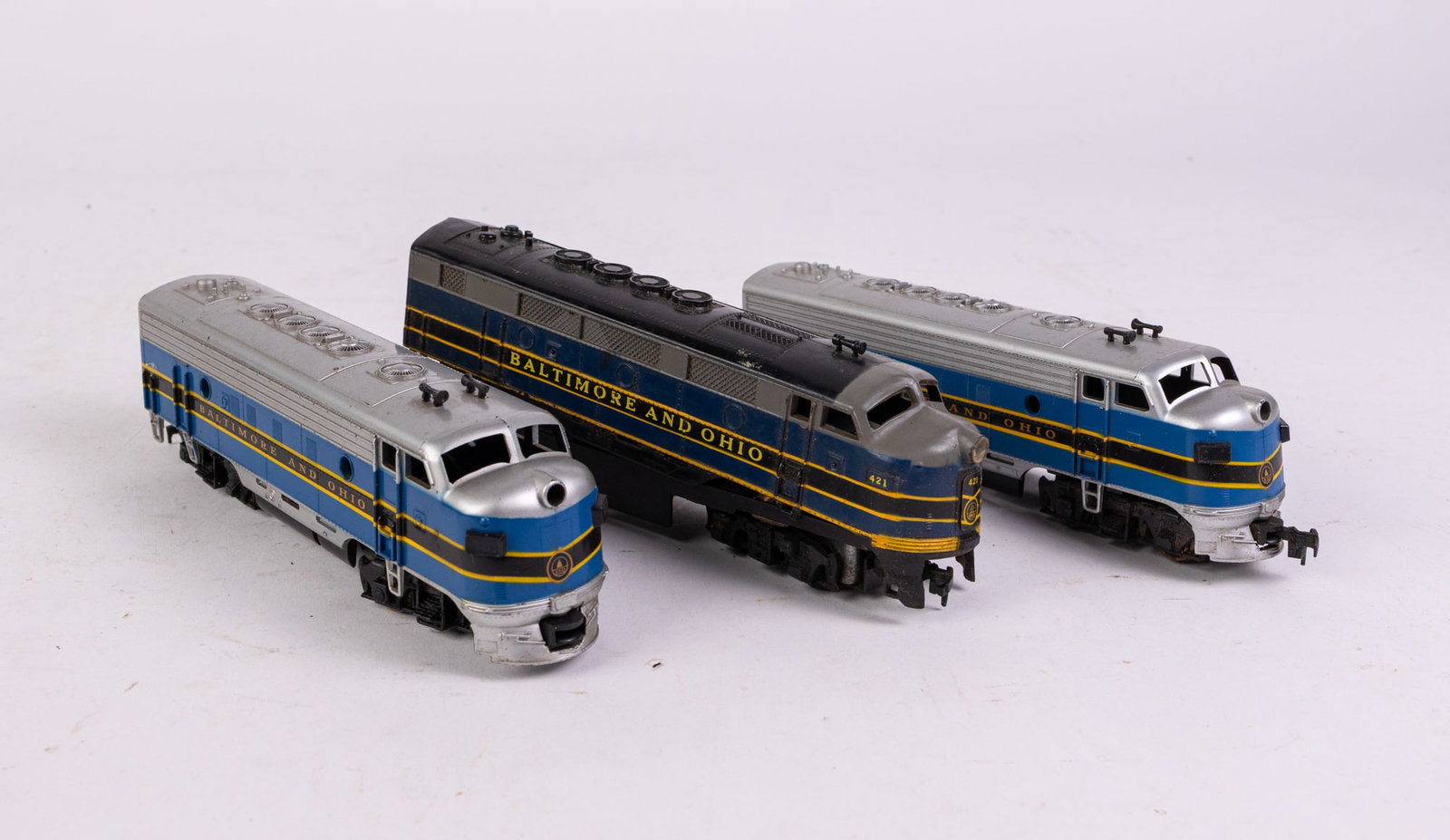 Baltimore and Ohio HO Scale Locomotives: Baltimore and Ohio HO Scale Locomotives, not pristine, in need of some repairs Size 7" x 12" x 12" Literature Brooks Auction is not responsible for outbids. Questions? Call the office at (856) 694-2