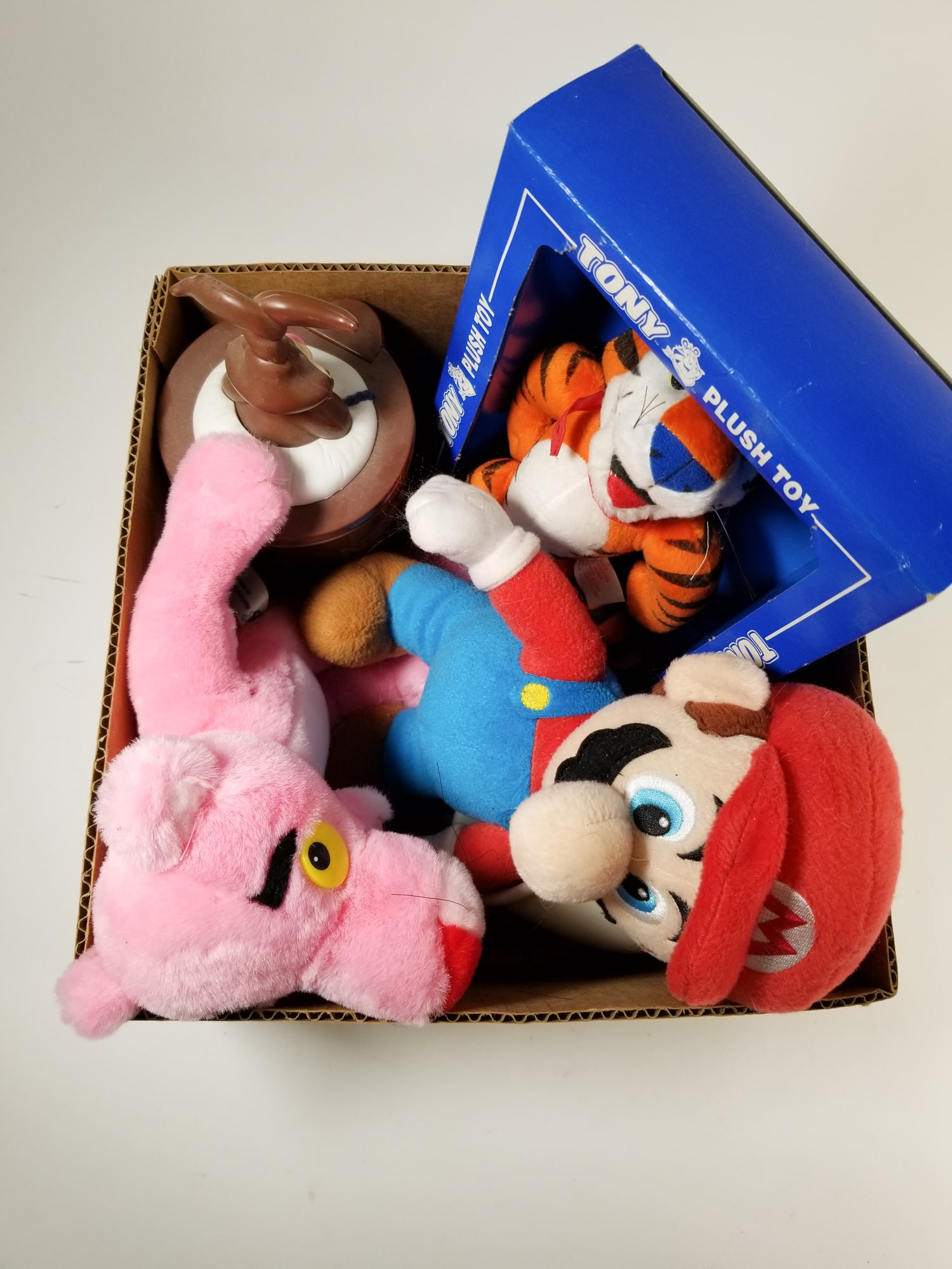 Mascots & Advertising Assortment ft. Mario & Tony the Tiger: Mascots & Advertising Assortment ft. Mario & Tony the Tiger Size 7" x 12" x 12" Literature Brooks Auction – Online Auction Terms & Conditions ———————