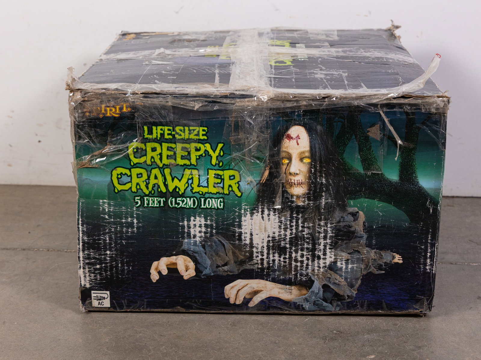 Spirit Halloween Life Size Creepy Crawler Animatronic in Box: Spirit Halloween Life Size Creepy Crawler Animatronic in Box Size 5' Literature Brooks Auction – Online Auction Terms & Conditions —————————
