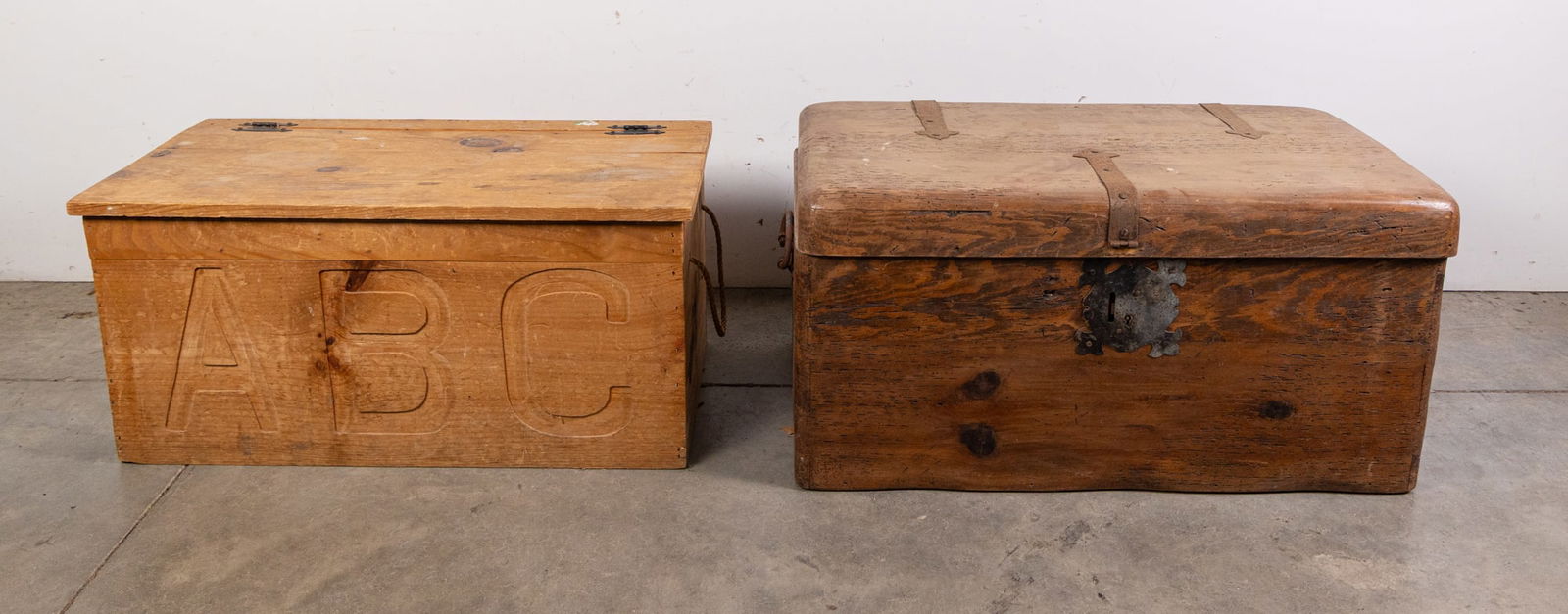 Pair of Vintage Rustic Wooden Boxes (1 of 6)