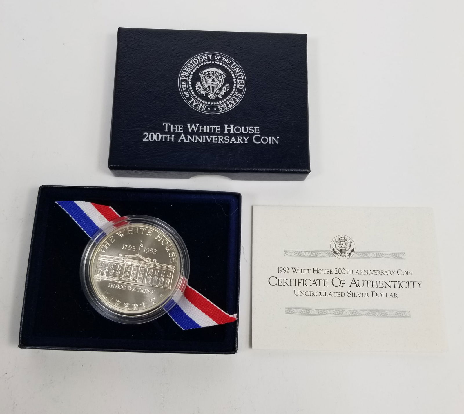 1992 White House 200th Anniversary Silver Dollar (1 of 4)