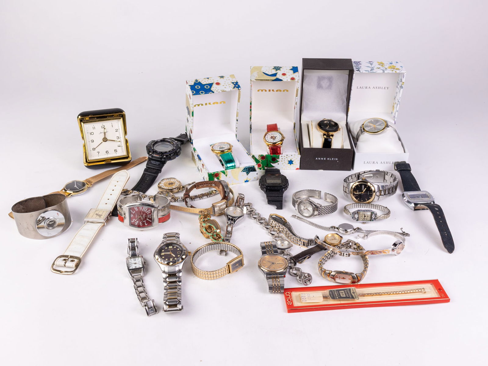 Vintage and Contemporary Wrist Watches: Vintage and Contemporary Wrist Watches: Anne Klein - Laura Ashley - Fossil - Seiko - Citizen - and more Literature Brooks Auction – Online Auction Terms & Conditions ————