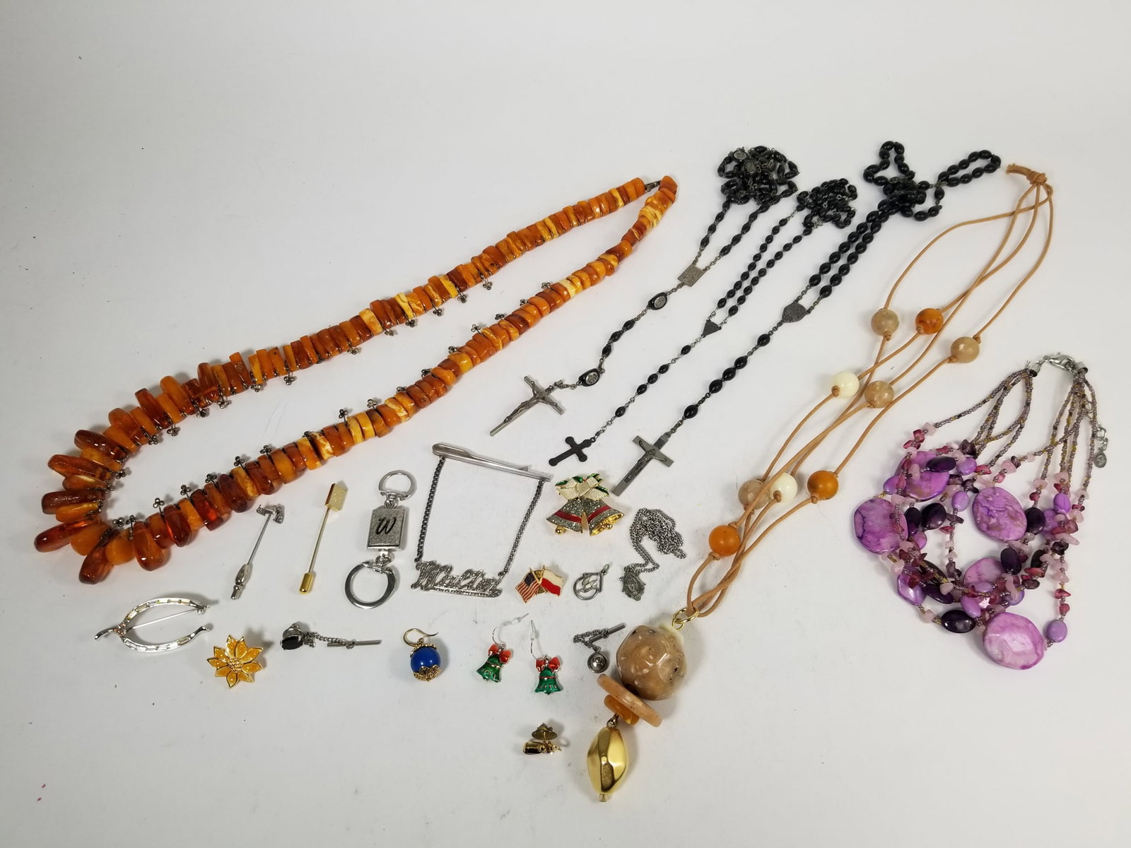 Assortment of Vintage Costume Jewelry including Sterling Silver Pin: Assortment of Vintage Costume Jewelry including Sterling Silver Pin Literature Brooks Auction – Online Auction Terms & Conditions —————————&