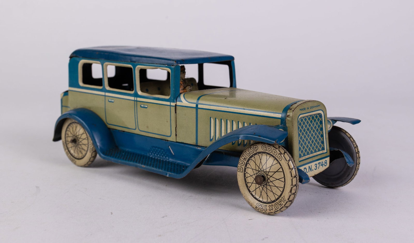Tipp & Co. Limousine Wind Up Tin (1 of 9)