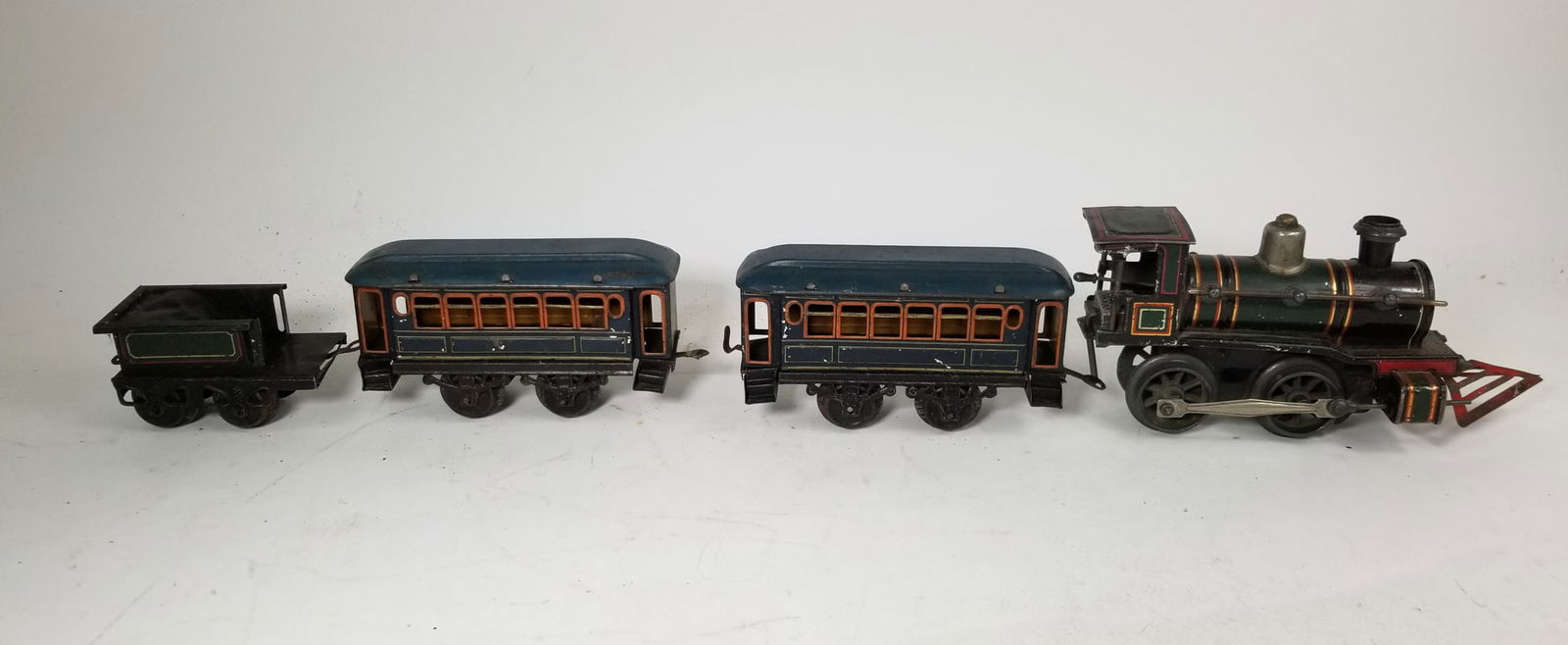 Early German Tin Carrette Locomotive & Tender w/ 2 Passenger Cars (1 of 8)