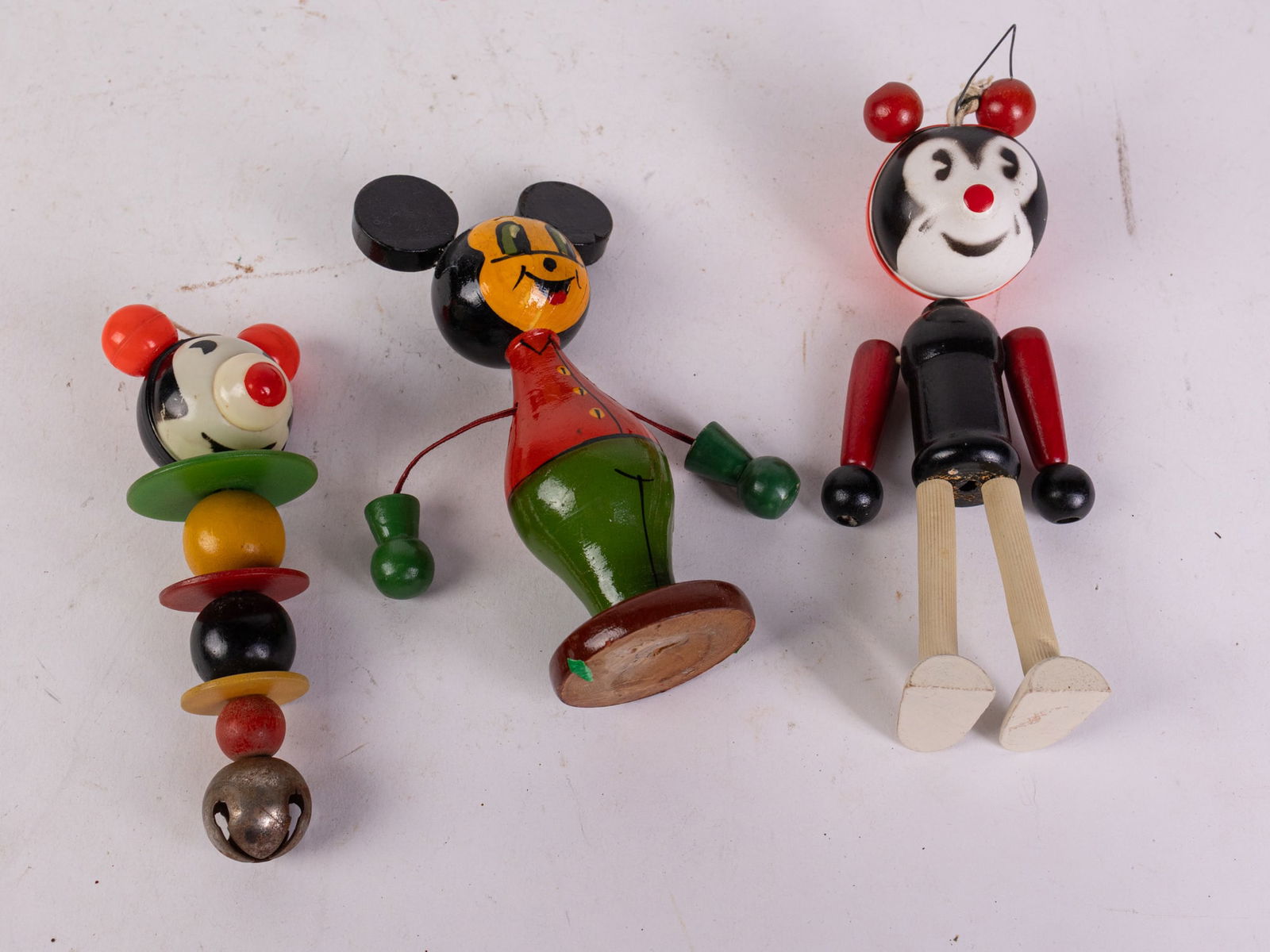 Early Disney Mickey Mouse Wood Stringed & Flex Toys (1 of 5)