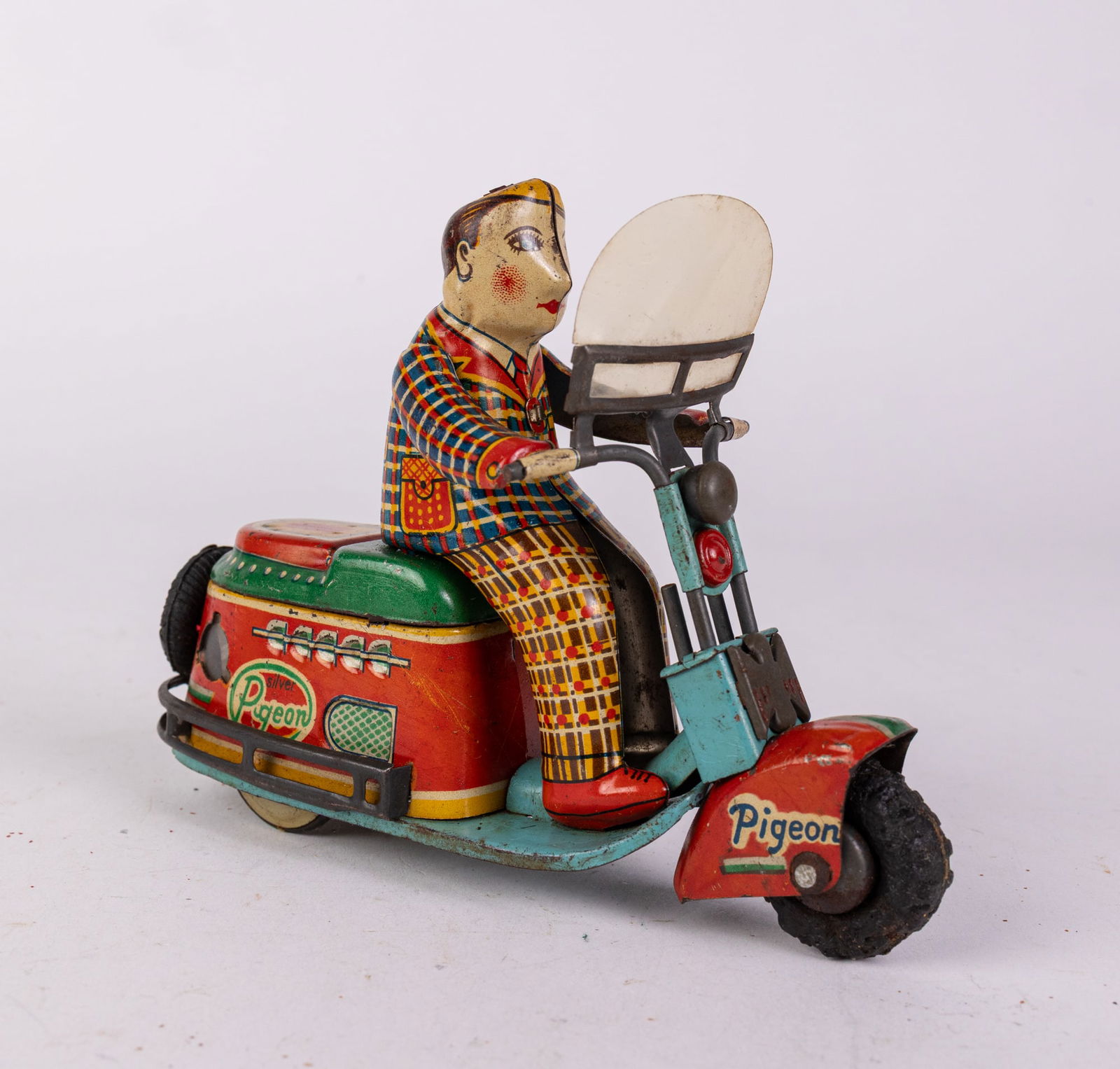 Silver Pigeon Japan Wind Up Tin Toy (1 of 7)