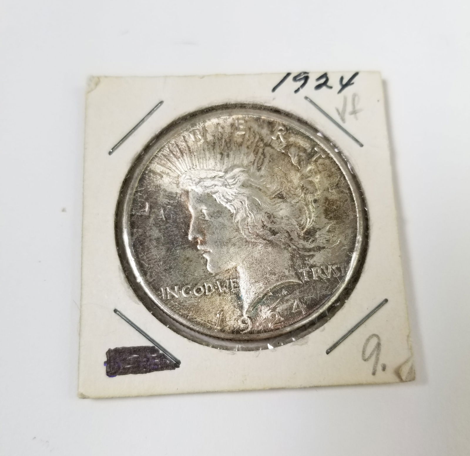 Pair of Hubley Sitting Cat w/ Blue Bow Cast Iron Banks (1 of 2)