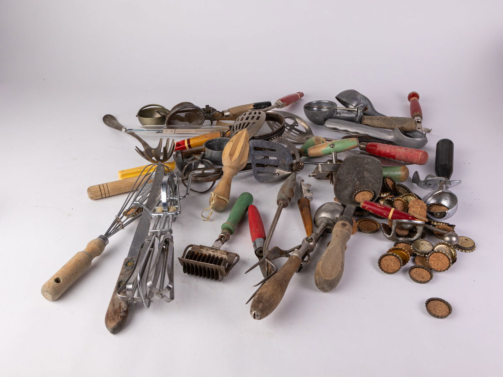 Lot of Vintage Kitchen Accessories (1 of 7)