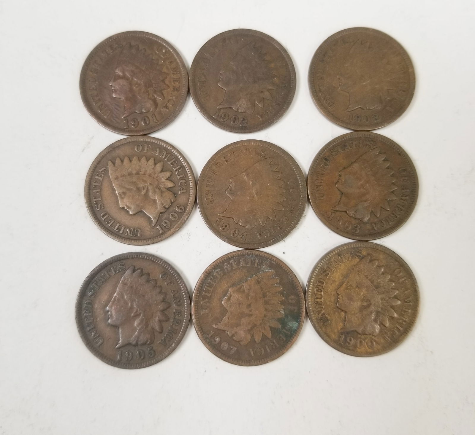 Vintage Military Belt & Assorted Pins (1 of 5)