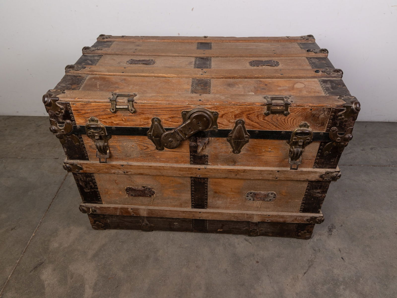 Antique Travel Trunk (1 of 3)