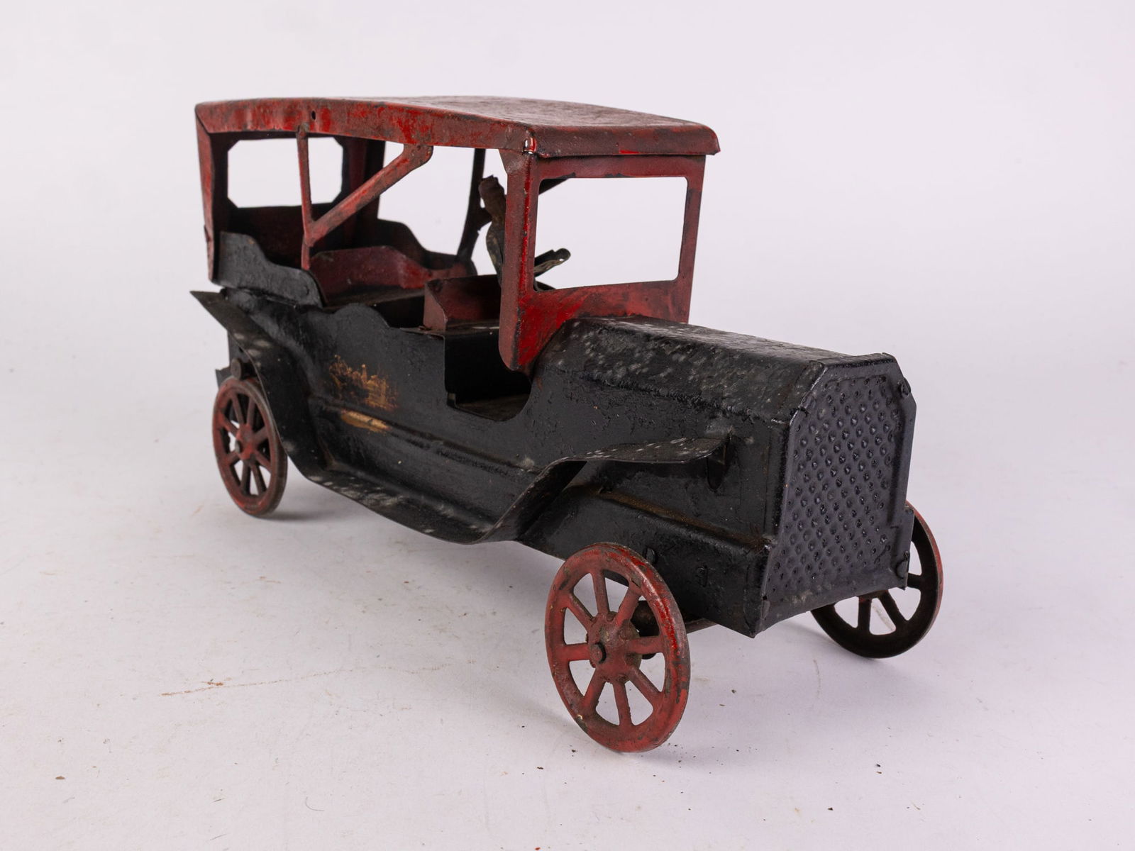 Antique Early Dayton Schieble Hill Climber Friction Automobile (1 of 5)