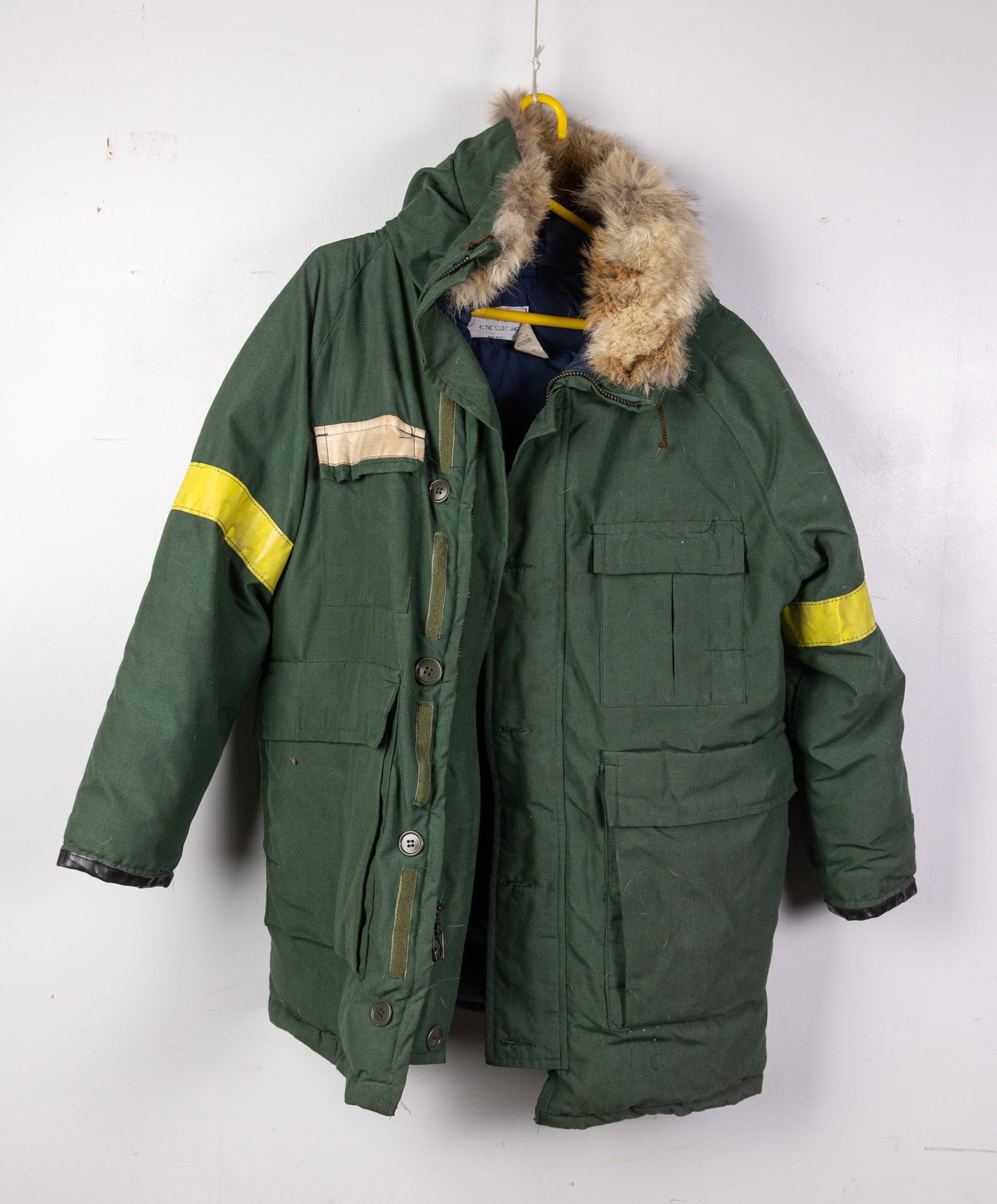 Vintage 1970s Alaska Oil Pipeline Arctic Green Parka with Coyote Fur Trim (1 of 3)