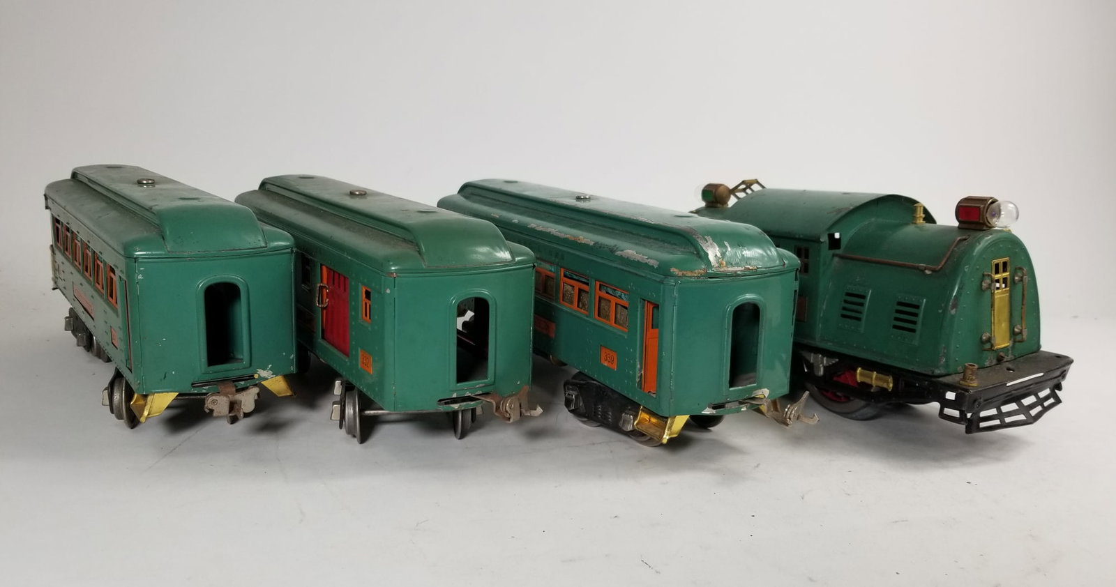 Lionel Four Piece Set (1 of 6)