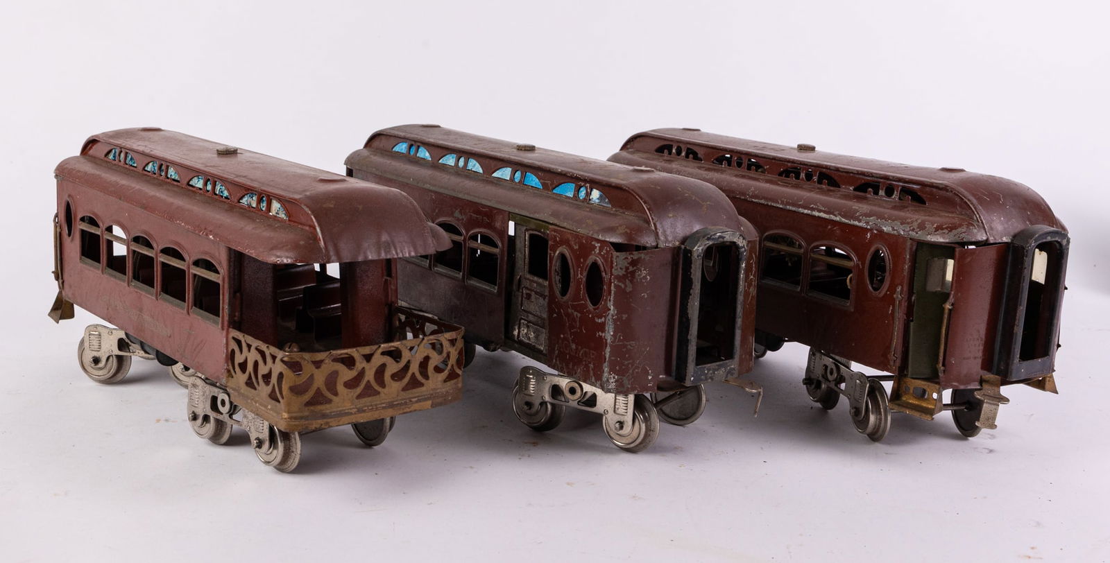 Lionel Prewar 180 Series Pullman/Observation Passenger Cars (1 of 5)