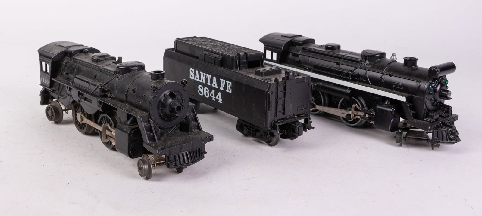 Two Lionel Locomotive Engines (1 of 9)