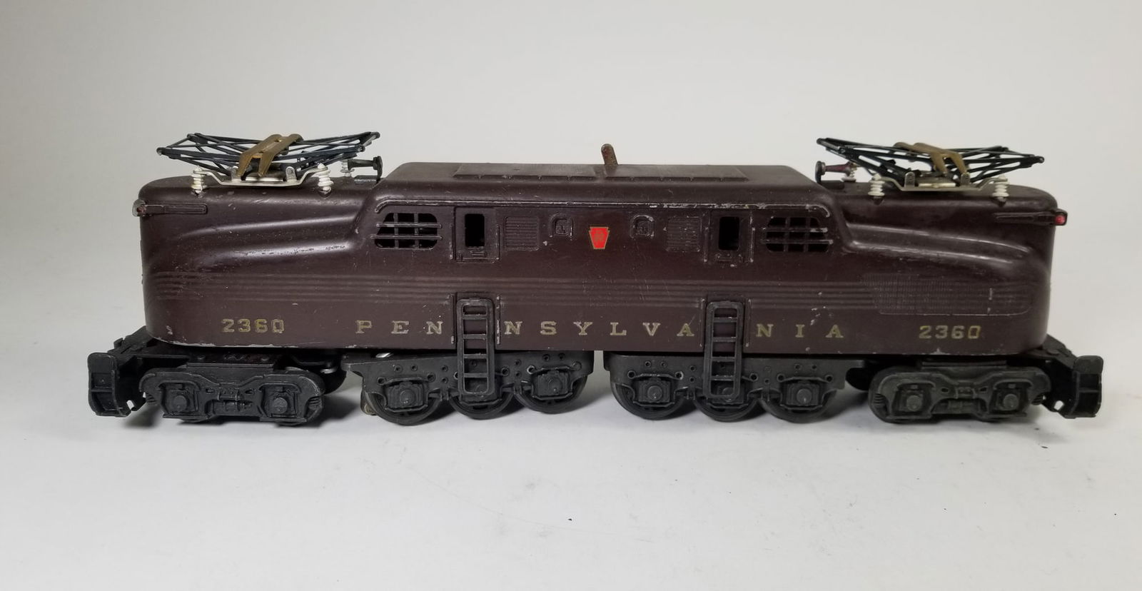 Lionel Pennsylvania 2360 GG1 Five Stripe Locomotive (1 of 9)