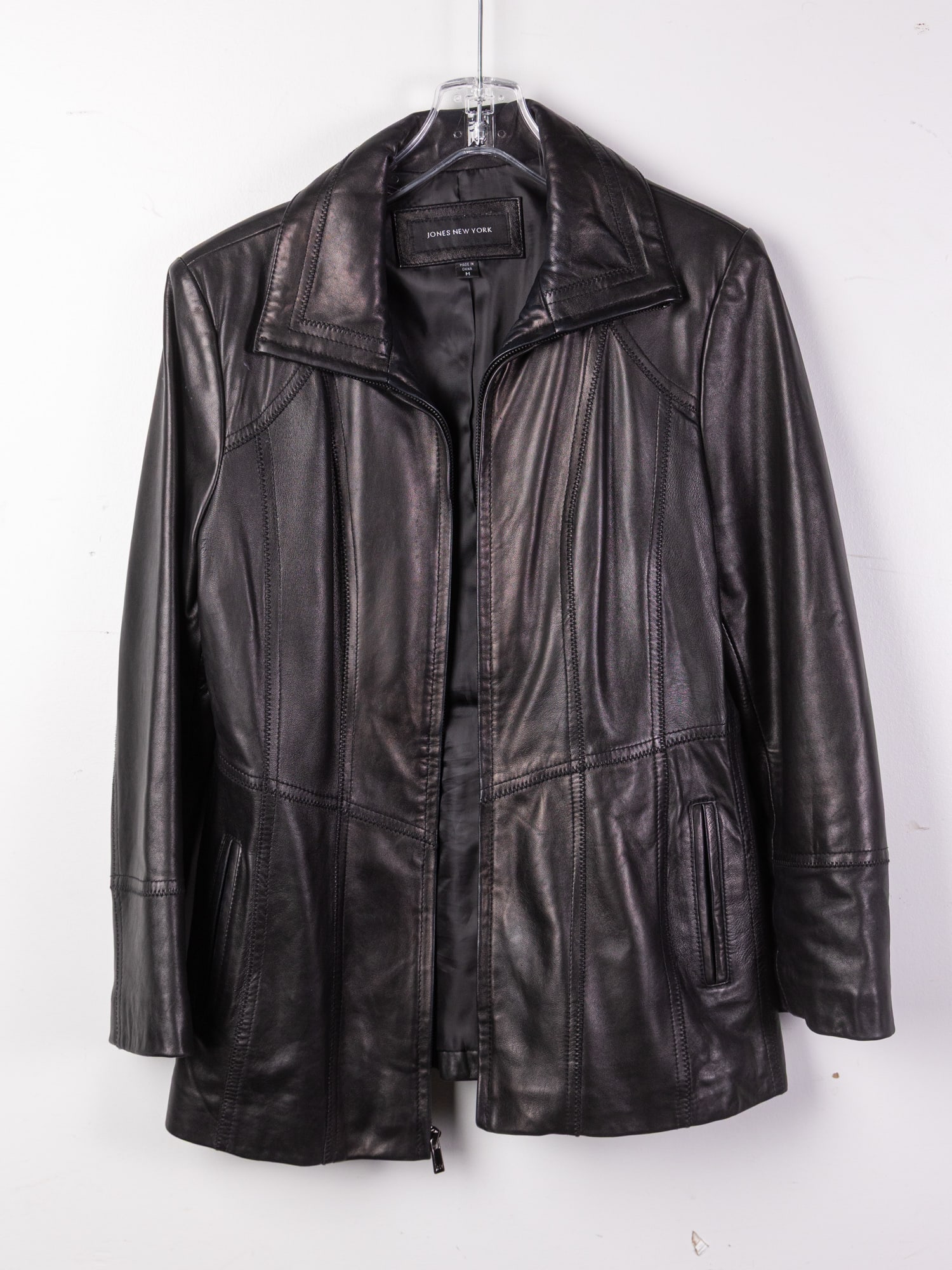 Jones New York Vintage Leather Women's Jacket (1 of 3)