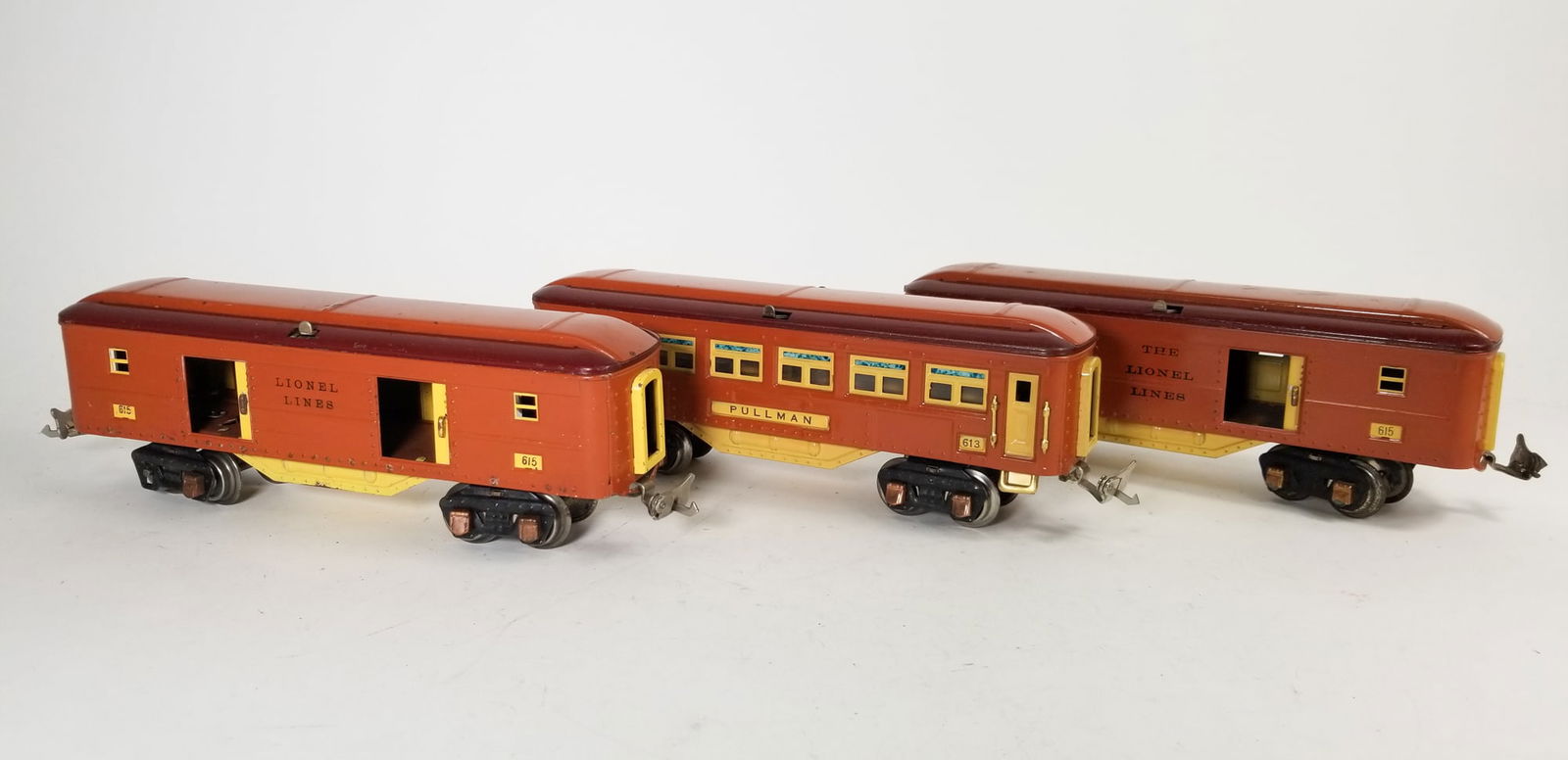 Three Lionel Passenger Cars (1 of 8)