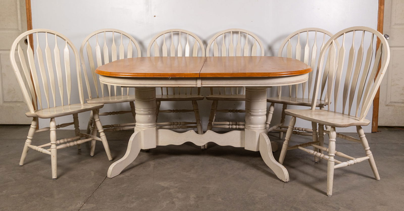 Seven Piece Dining Set (1 of 11)