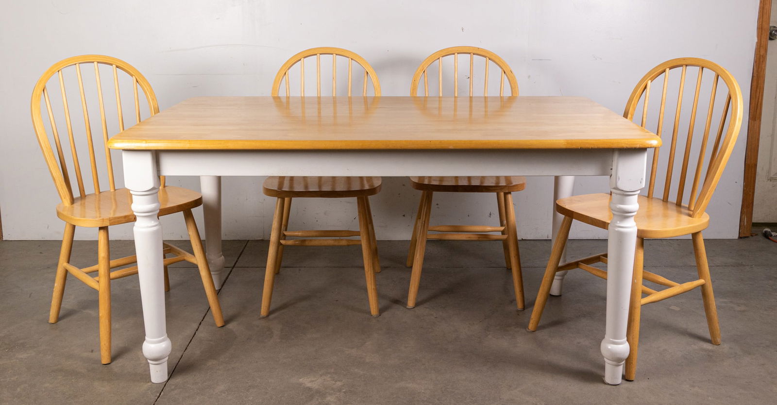 Vintage Dining Room Table with Seven Chairs (1 of 10)