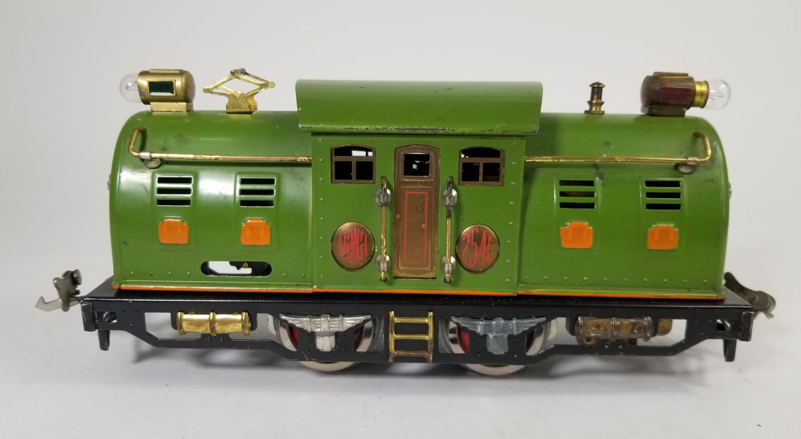 Lionel 254E Locomotive Engine (1 of 5)