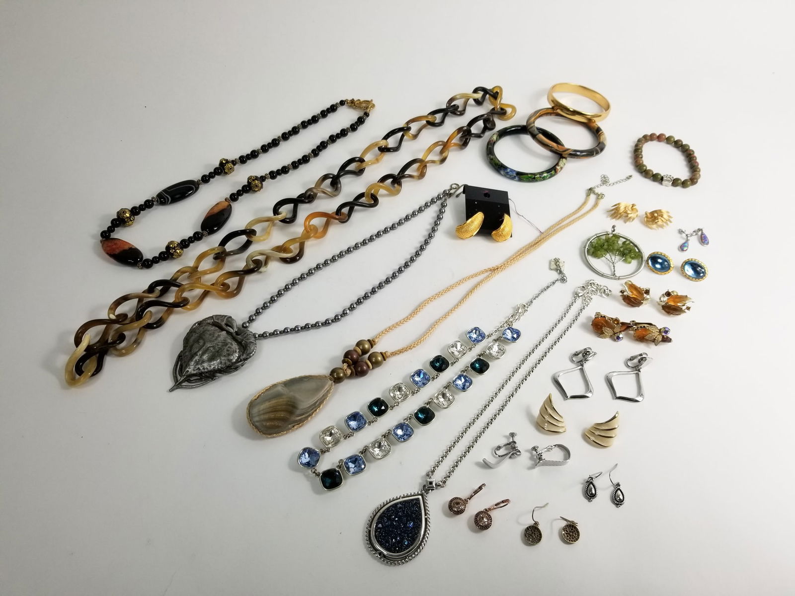 Costume Jewelry and Accessories (1 of 9)