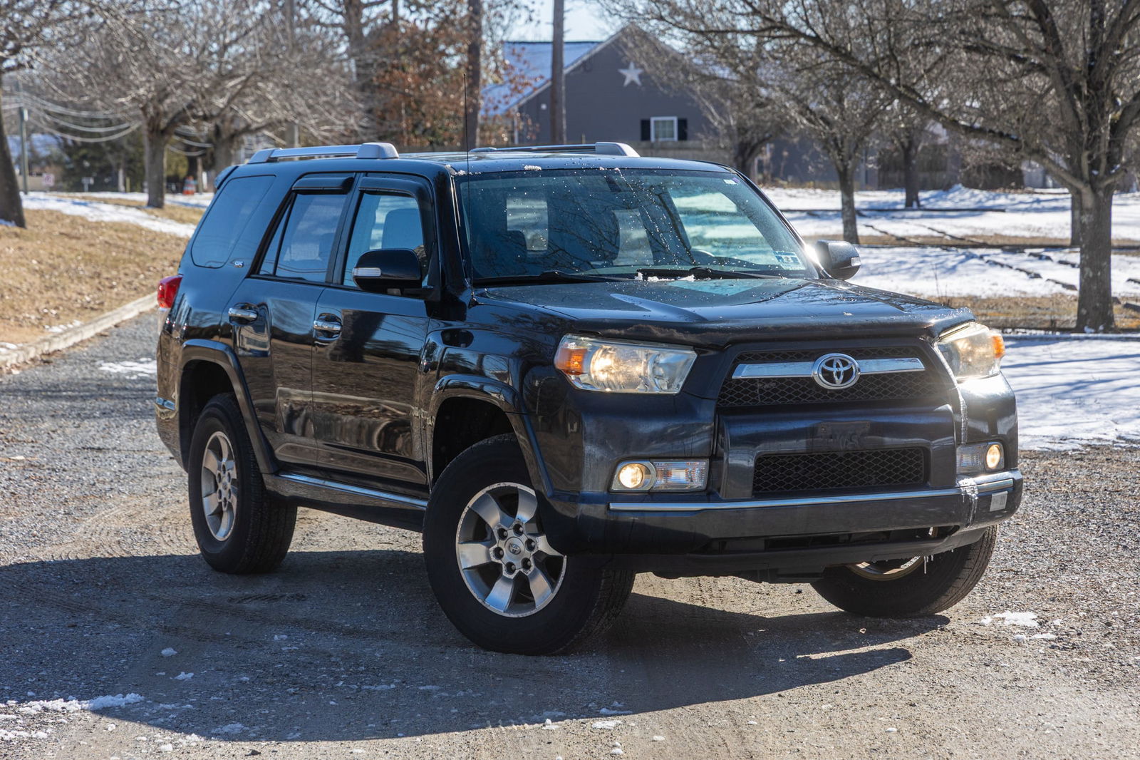 2010 Toyota 4Runner SUV: Toyota reliability in a tough, capable SUV. This 4Runner has 175,511 miles and is built to handle daily driving, road trips, or weekend adventures. With a factory installed remote start. Sharp black e