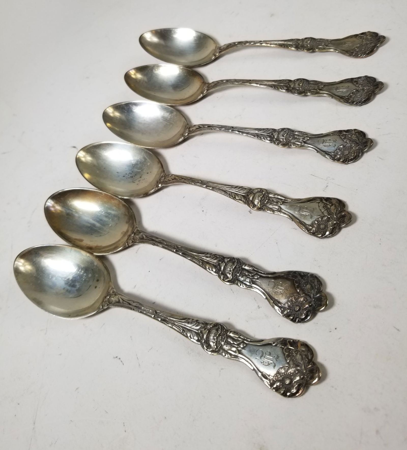 Set of Six Alvin Manufacturing Co. Majestic Sterling Silver Teaspoons (1 of 3)