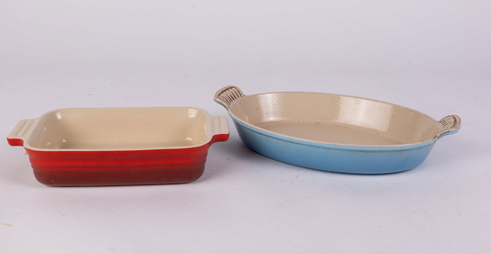 Two Pieces of Le Creuset Bakeware (1 of 7)