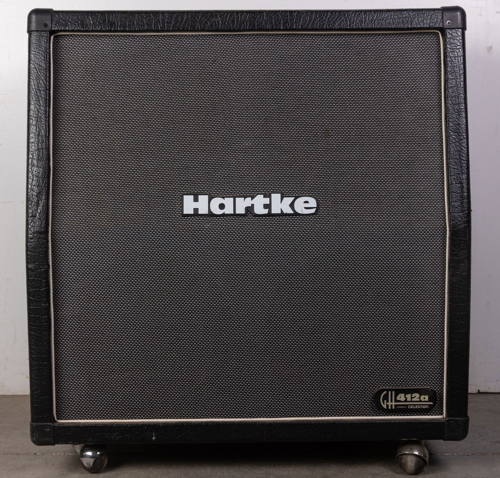 Hartke GH412A Guitar Cabinet (1 of 4)