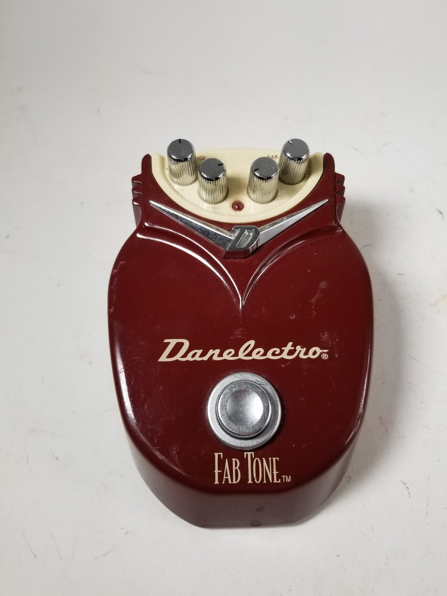 Danelectro Fab Tone Pedal (1 of 3)